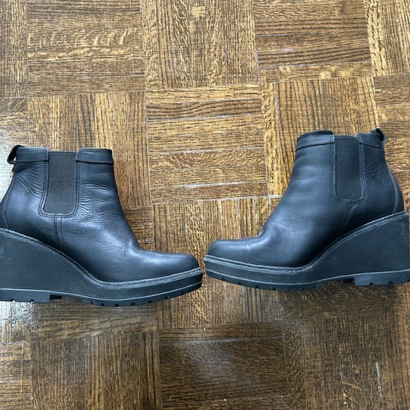 Women's timberland black ankle booties platforms 9.5 - Picture 3 of 6